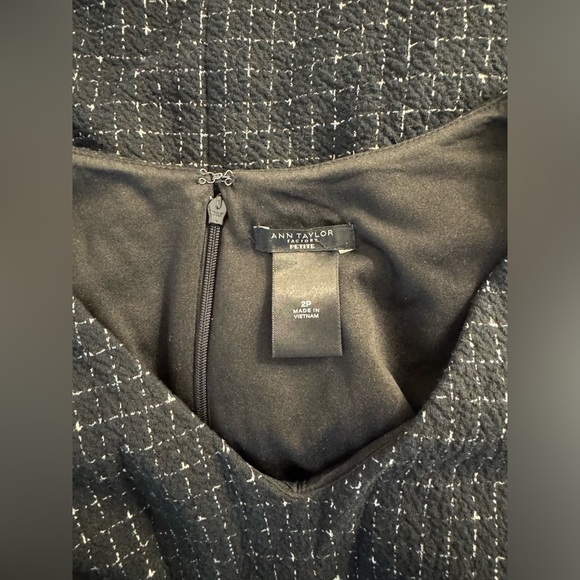 Ann Taylor | Stretch Tweed Sleeveless Dress | Size: 2P - Picture 5 of 5